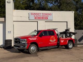Sunset Towing & Recovery gallery photo