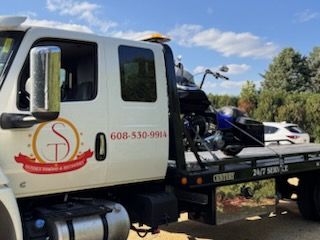 Sunset Towing & Recovery | Lake Geneva, WI